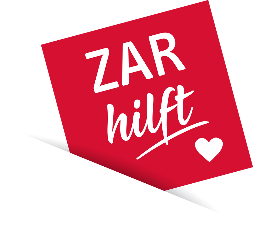 Logo „ZAR hilft“ auf rotem Hintergrund mit Herzsymbol