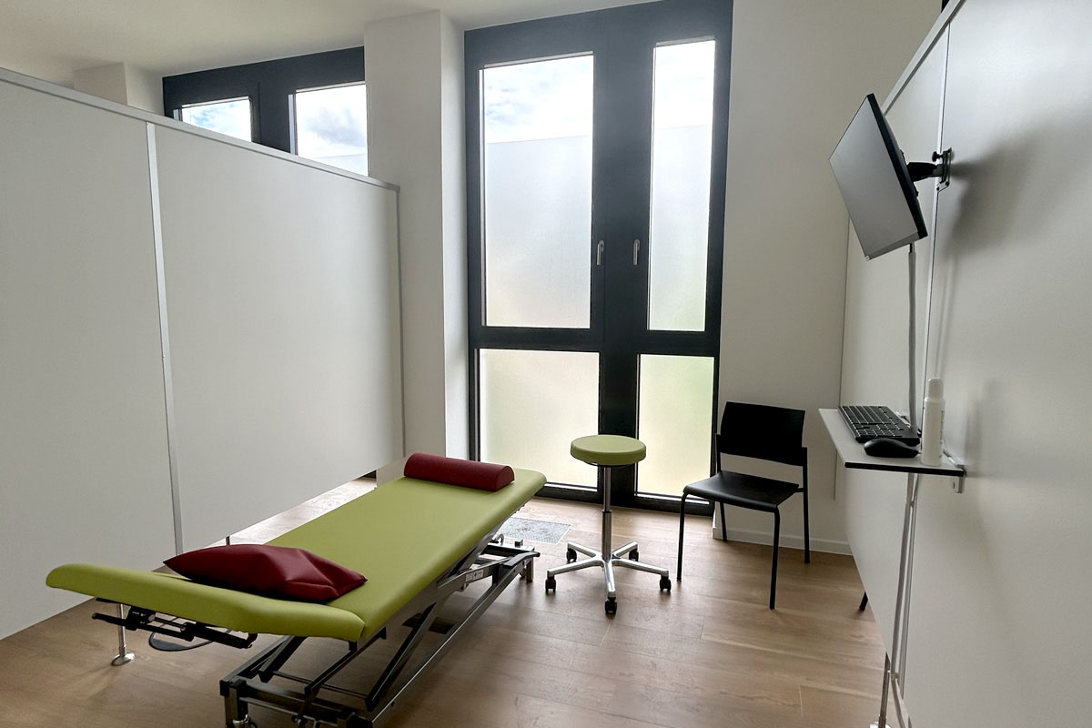 Behandlungszimmer in der Praxis für Physiotherapie im ZAR Bochum