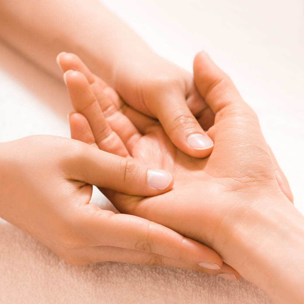 Ambulante Hand-Reha im ZAR zur Wiederherstellung der Handfunktion