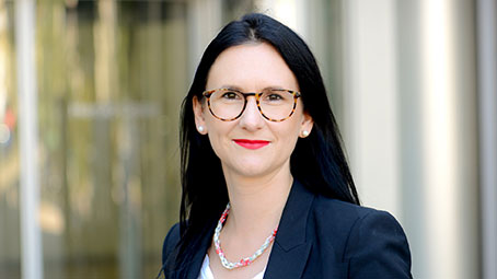 Jennifer Rütten - Organisationsentwicklung & Digitalisierung - Nanz medico